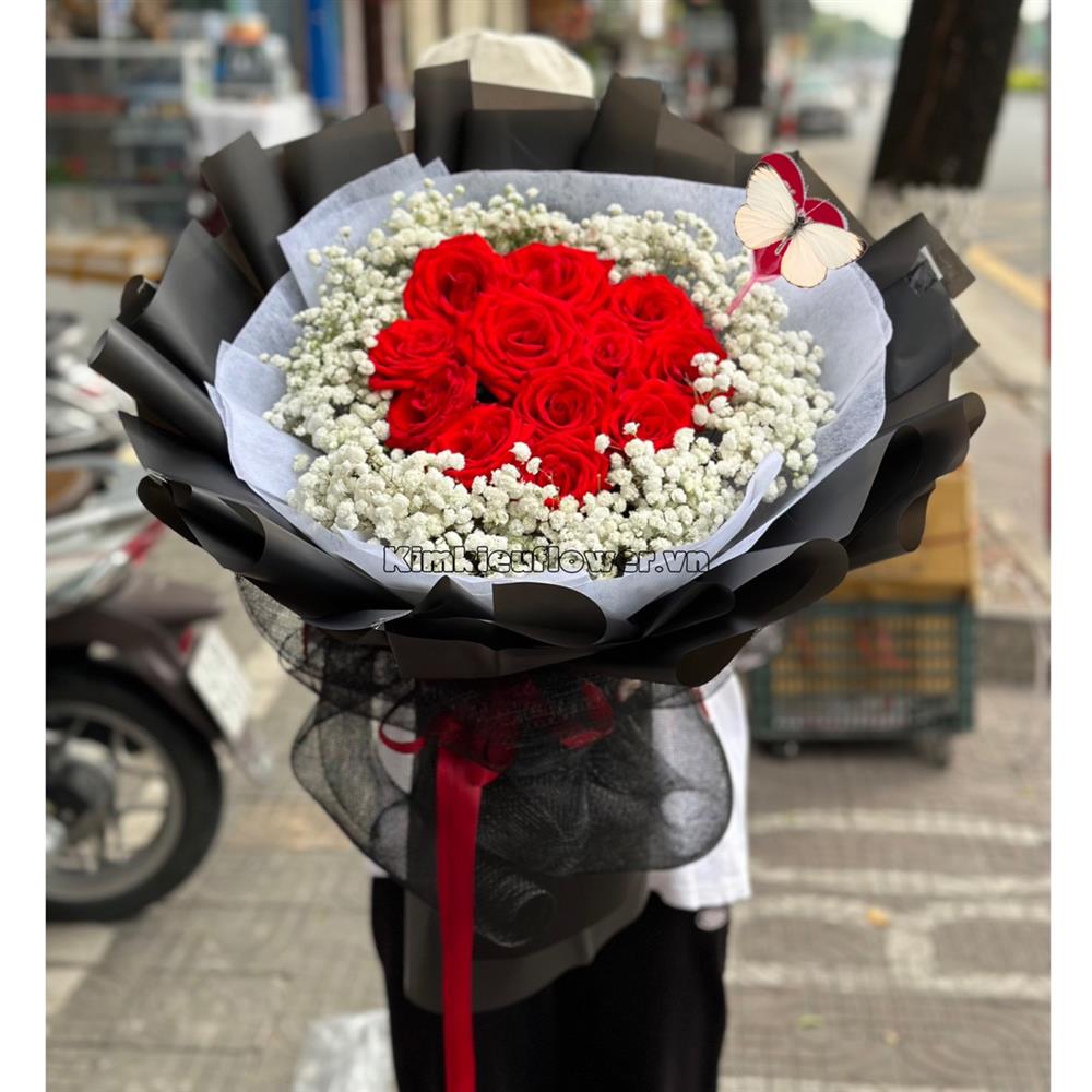 bó hoa hồng đỏ điểm baby trắng tặng Vợ